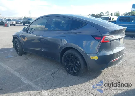 2020 Tesla Model Y Long Range Dual Motor All-Wheel Drive z USA, uszkodzony, nr VIN 5YJYGDEE6LF053141